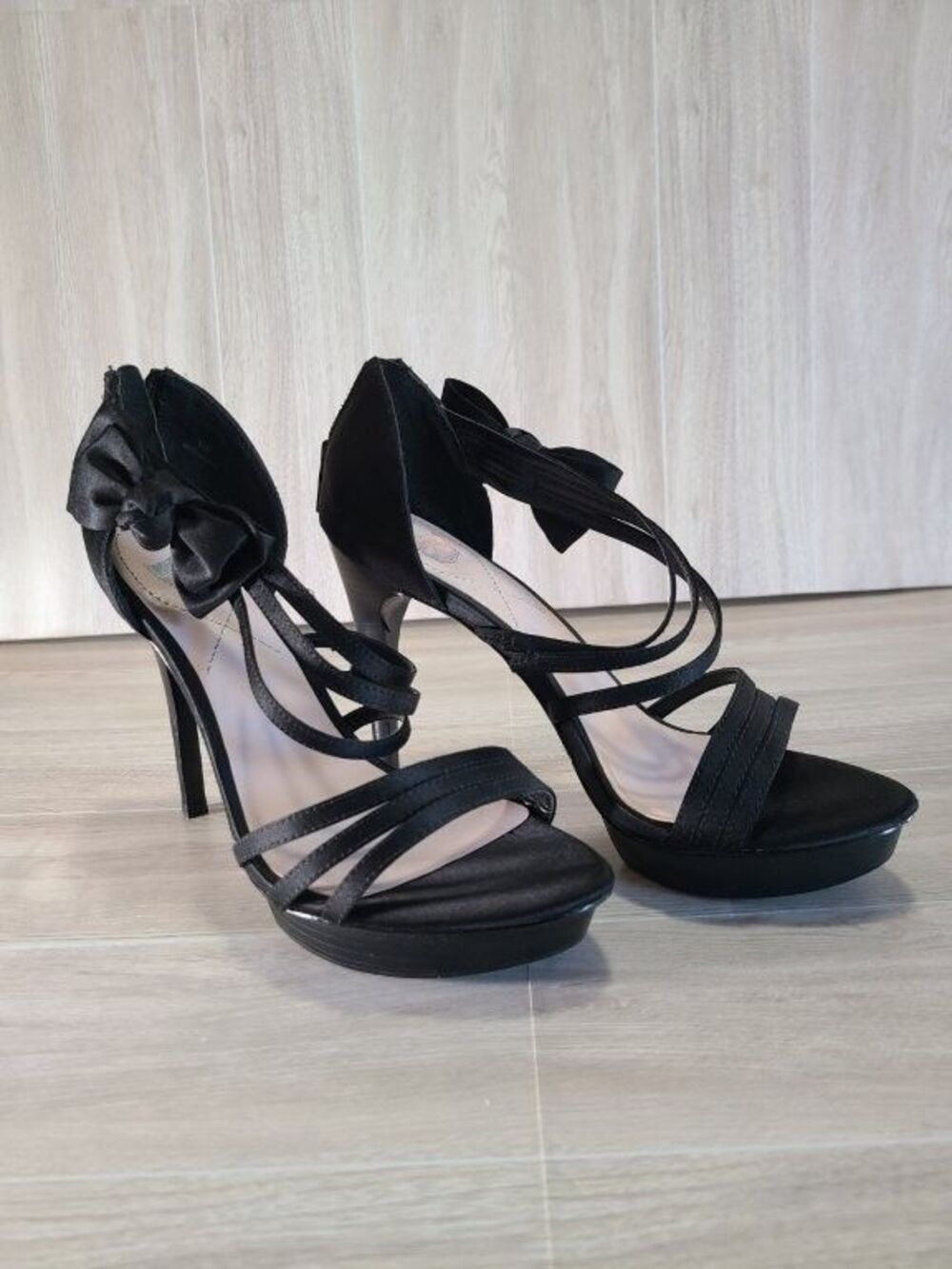 Miss America Womens 6.5 Black Strappy Platform Heels Stiletto Ankle Zip Bow Shoe